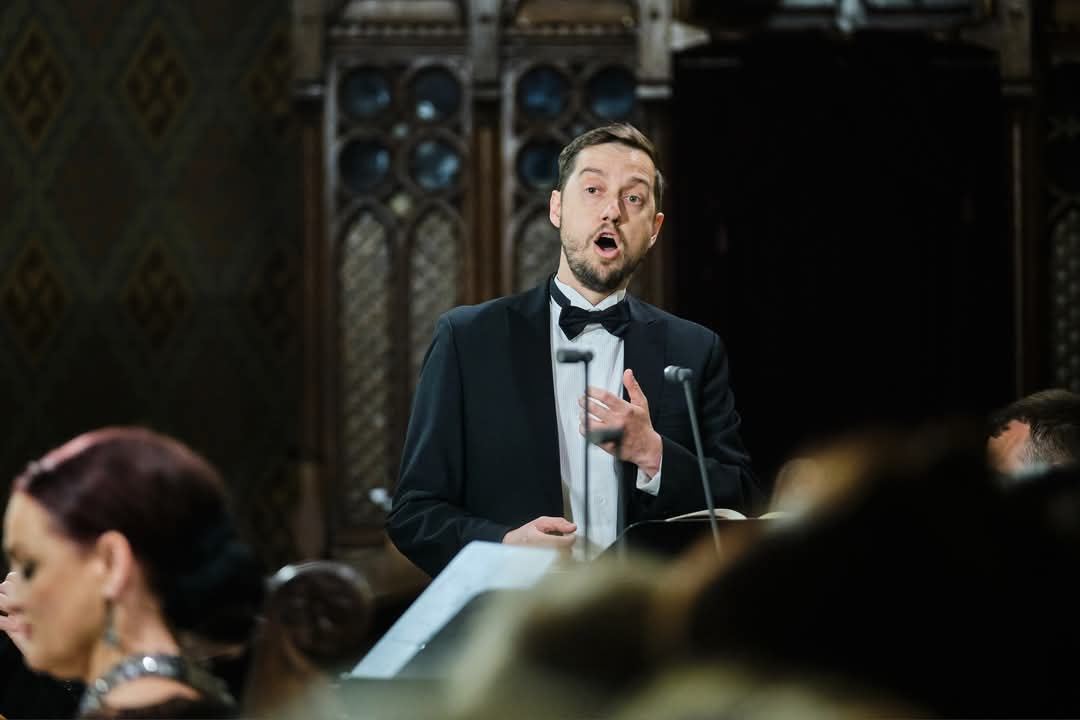 Lóránt Najbauer — performance
